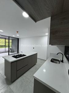Apartaestudio en venta en El Escobero, Envigado, 65 m² · foto 5 de 15