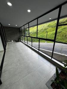 Apartaestudio en venta en El Escobero, Envigado, 65 m² · foto 6 de 15