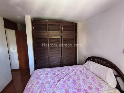 Casa de 5 alcobas en venta en Buenos Aires, Medellín, 131 m² · foto 13 de 20