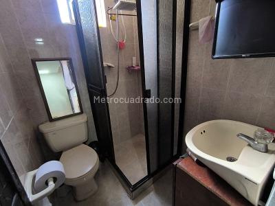 Casa de 5 alcobas en venta en Buenos Aires, Medellín, 131 m² · foto 17 de 20
