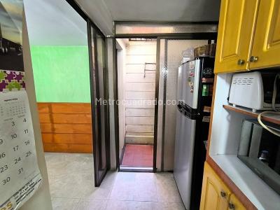 Casa de 5 alcobas en venta en Buenos Aires, Medellín, 131 m² · foto 5 de 20
