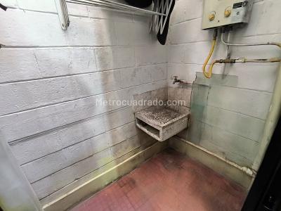 Casa de 5 alcobas en venta en Buenos Aires, Medellín, 131 m² · foto 6 de 20