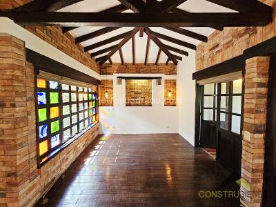 Casa de 3 alcobas en venta en El Chingui, Envigado, 540 m² · foto 11 de 20