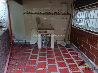 Casa de 3 alcobas en venta en La Doctora, Sabaneta, 140 m² · foto 15 de 19