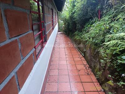 Casa de 3 alcobas en venta en La Doctora, Sabaneta, 140 m² · foto 16 de 19