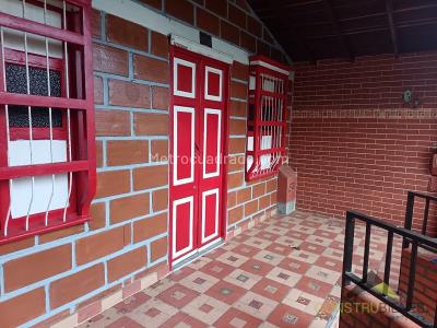 Casa de 3 alcobas en venta en La Doctora, Sabaneta, 140 m² · foto 18 de 19