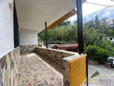 Casa de 5 alcobas en venta en La Doctora, Sabaneta, 314 m² · foto 4 de 20
