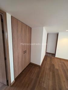 Apartamento de 4 alcobas en venta en El Escobero, Envigado, 189 m² · foto 15 de 20