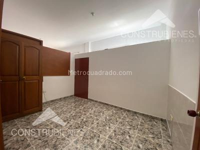 Casa de 3 alcobas en venta en La Doctora, Sabaneta, 200 m² · foto 12 de 20