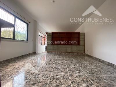 Casa de 3 alcobas en venta en La Doctora, Sabaneta, 200 m² · foto 4 de 20