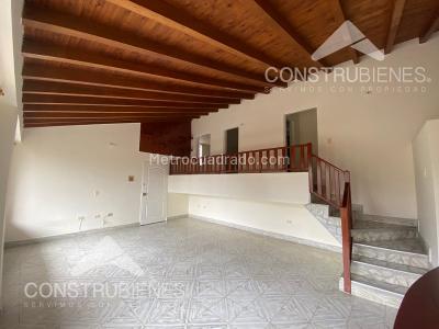 Casa de 3 alcobas en venta en La Doctora, Sabaneta, 200 m² · foto 5 de 20