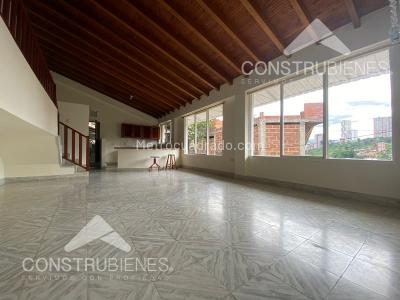 Casa de 3 alcobas en venta en La Doctora, Sabaneta, 200 m² · foto 9 de 20