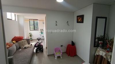 Apartamento de 2 alcobas en venta en La Doctora La Inmaculada, Sabaneta, 59 m² · foto 3 de 12