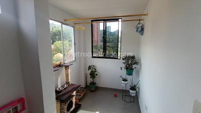 Apartamento de 2 alcobas en venta en La Doctora La Inmaculada, Sabaneta, 59 m² · foto 5 de 12