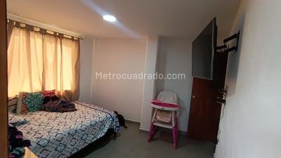 Apartamento de 2 alcobas en venta en La Doctora La Inmaculada, Sabaneta, 59 m² · foto 8 de 12