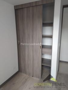 Apartamento de 3 alcobas en venta en La Doctora La Inmaculada, Sabaneta, 58 m² · foto 7 de 12