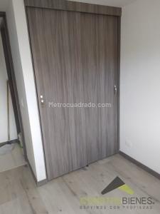 Apartamento de 3 alcobas en venta en La Doctora La Inmaculada, Sabaneta, 58 m² · foto 9 de 12