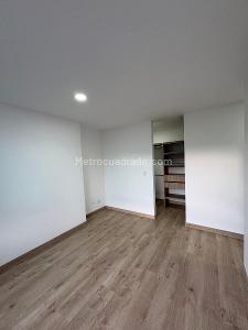 Apartamento de 2 alcobas en venta en San Jose, Sabaneta, 76 m² · foto 18 de 20