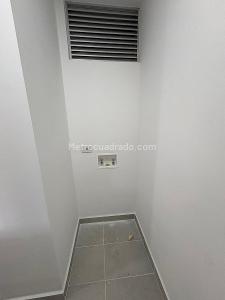 Apartamento de 2 alcobas en venta en San Jose, Sabaneta, 76 m² · foto 8 de 20