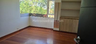 Apartamento de 4 alcobas en venta en El Poblado, Medellín, 230 m² · foto 12 de 15
