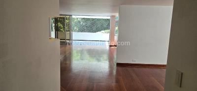 Apartamento de 4 alcobas en venta en El Poblado, Medellín, 230 m² · foto 4 de 15