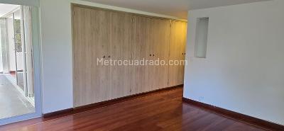 Apartamento de 4 alcobas en venta en El Poblado, Medellín, 230 m² · foto 9 de 15