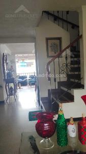 Casa de 5 alcobas en venta en El Dorado, Envigado, 240 m² · foto 13 de 20