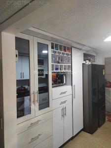 Casa de 5 alcobas en venta en El Dorado, Envigado, 240 m² · foto 5 de 20