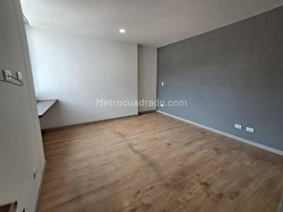 Apartamento de 2 alcobas en venta en San Jose Parte Baja, Sabaneta, 98 m² · foto 16 de 20