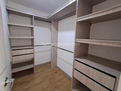 Apartamento de 2 alcobas en venta en San Jose Parte Baja, Sabaneta, 98 m² · foto 17 de 20