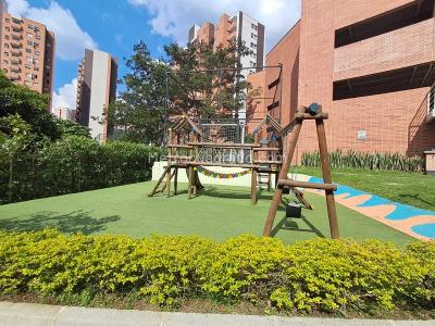 Apartamento de 2 alcobas en venta en San Jose Parte Baja, Sabaneta, 98 m² · foto 19 de 20