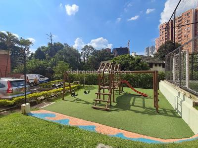 Apartamento de 3 alcobas en venta en San Jose Parte Baja, Sabaneta, 98 m² · foto 15 de 20