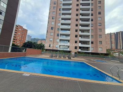 Apartamento de 3 alcobas en venta en San Jose Parte Baja, Sabaneta, 98 m² · foto 16 de 20
