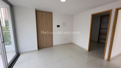 Apartamento de 2 alcobas en venta en La Doctora, Sabaneta, 55 m² · foto 4 de 14