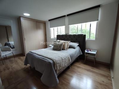 Apartamento de 2 alcobas en venta en San Jose, Sabaneta, 89 m² · foto 10 de 18