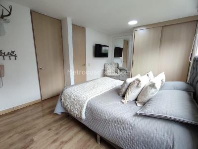 Apartamento de 2 alcobas en venta en San Jose, Sabaneta, 89 m² · foto 12 de 18