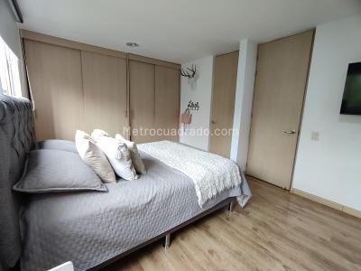 Apartamento de 2 alcobas en venta en San Jose, Sabaneta, 89 m² · foto 13 de 18