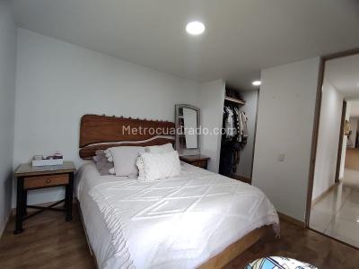 Apartamento de 2 alcobas en venta en San Jose, Sabaneta, 89 m² · foto 15 de 18