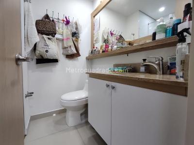 Apartamento de 2 alcobas en venta en San Jose, Sabaneta, 89 m² · foto 18 de 18