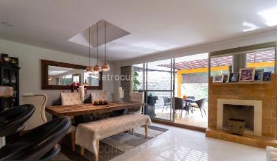 Casa de 4 alcobas en venta en La Doctora, Sabaneta, 300 m² · foto 3 de 20