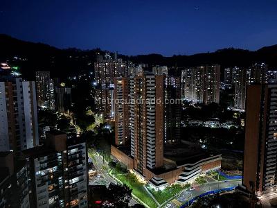 Apartamento de 3 alcobas en venta en Aves Maria, Sabaneta, 72 m² · foto 4 de 16