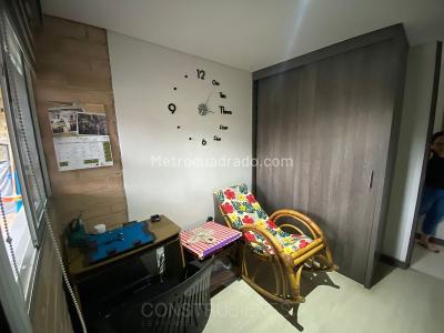Apartamento de 3 alcobas en venta en Aves Maria, Sabaneta, 105 m² · foto 11 de 13
