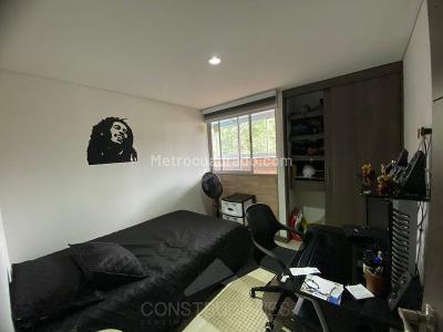 Apartamento de 3 alcobas en venta en Aves Maria, Sabaneta, 105 m² · foto 12 de 13