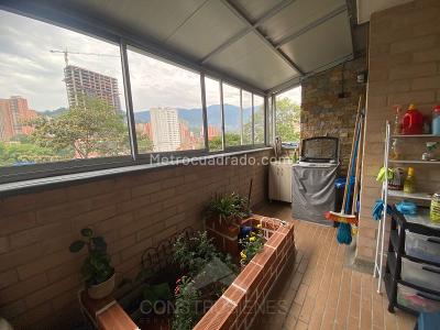 Apartamento de 3 alcobas en venta en Aves Maria, Sabaneta, 105 m² · foto 5 de 13