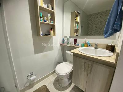Apartamento de 3 alcobas en venta en Aves Maria, Sabaneta, 105 m² · foto 8 de 13