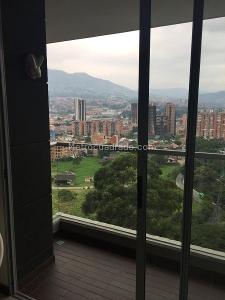 Apartamento de 2 alcobas en venta en Aves Maria, Sabaneta, 66 m² · foto 9 de 13
