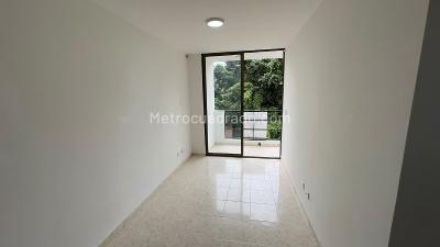 Apartamento de 3 alcobas en venta en Restrepo Naranjo, Sabaneta, 72 m² · foto 2 de 12