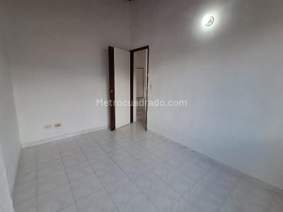 Apartamento de 2 alcobas en venta en Aliadas Del Sur, Sabaneta, 70 m² · foto 11 de 13
