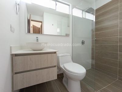 Apartamento de 2 alcobas en venta en Cañaveralejo, Sabaneta, 68 m² · foto 15 de 19