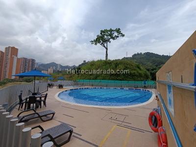 Apartamento de 2 alcobas en venta en Cañaveralejo, Sabaneta, 68 m² · foto 18 de 19